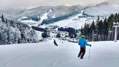 лижники на Буковелі